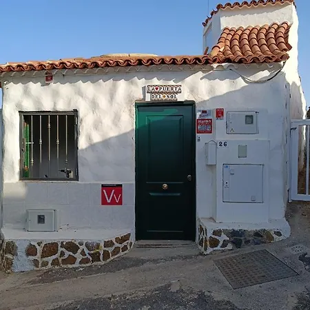 Feriehus Casa Natural Puerta Del Sol *
